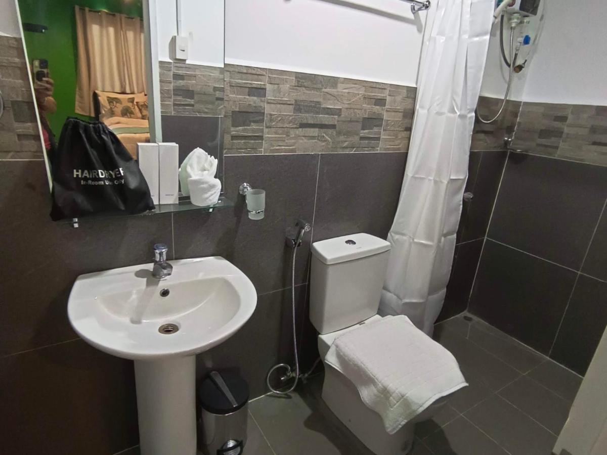 Happy Daze Hotel Tagum Eksteriør billede
