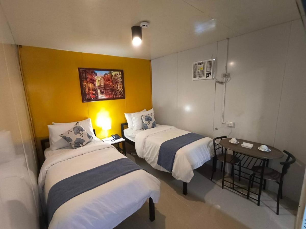 Happy Daze Hotel Tagum Eksteriør billede