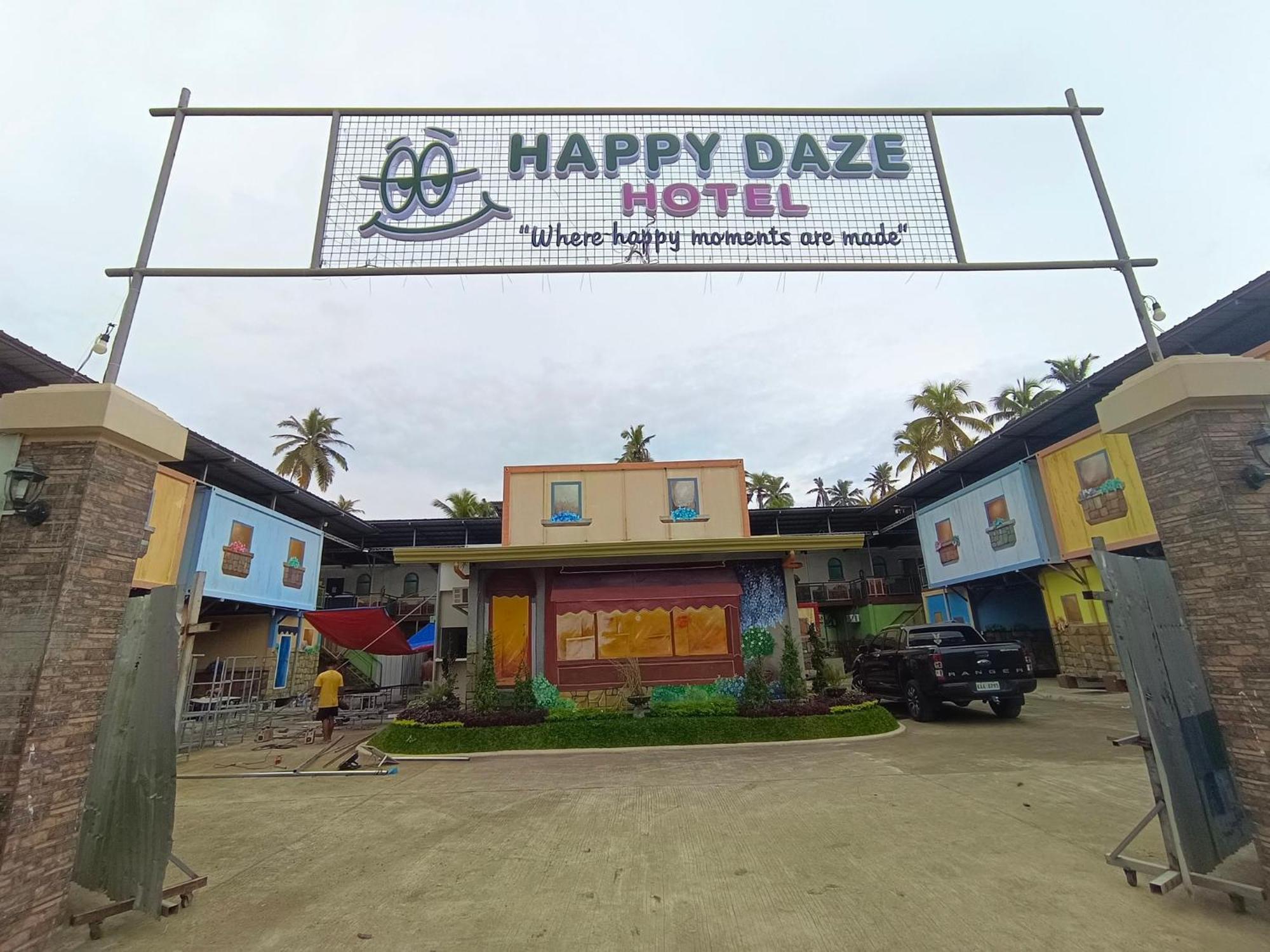 Happy Daze Hotel Tagum Eksteriør billede